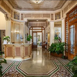 hotel-villa-elena.hotelitalianriviera.com/