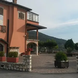 ristorante-albergo-san-michele.it-lombardy.com/